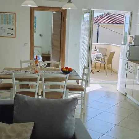 Apartmani Srdoc Baska  Exterior photo